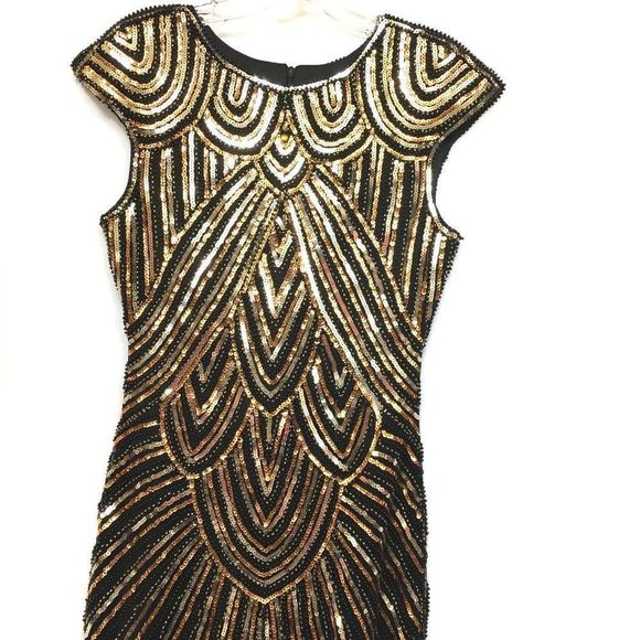 Roaring 20’s Style Showgirl Sequin Party Dress - Picture 5 of 13